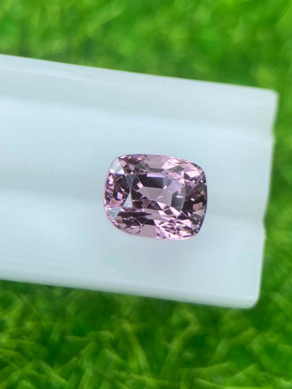 Spinel - 2.1 Cts
